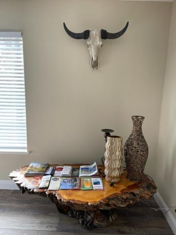 Beautiful 3 Bedroom Home Located Near Yosemite Oakhurst Exterior foto