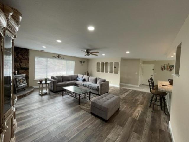 Beautiful 3 Bedroom Home Located Near Yosemite Oakhurst Exterior foto